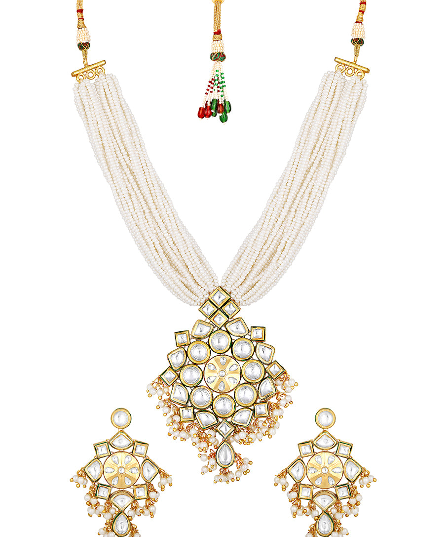 Gold Plated Kundan Necklace with Pearls
